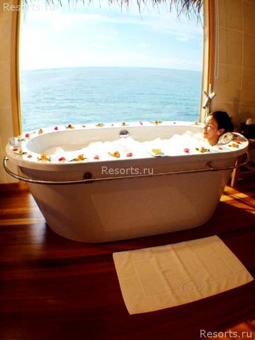 Hilton Maldives Resort & Spa 11